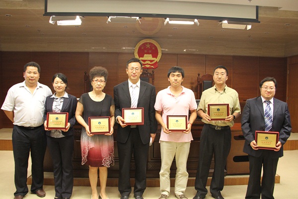 我所荣获“北京律师辩论赛海淀区选拔赛优秀团体奖”